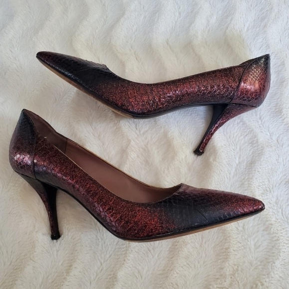 Tabitha Simmons Snake Embossed Red Shimmer heels - Picture 6 of 6